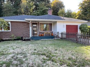 2521 E 20th St, Vancouver, WA 98661