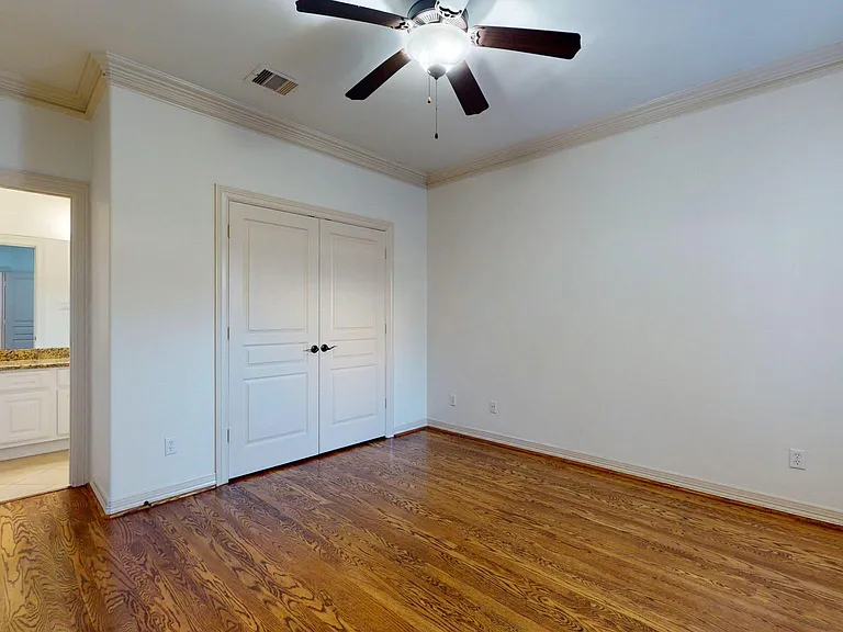 2540 Prospect St #B — Photo 8