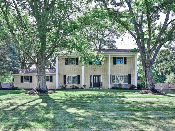 9660 Pam Ct, West Chester, OH 45069