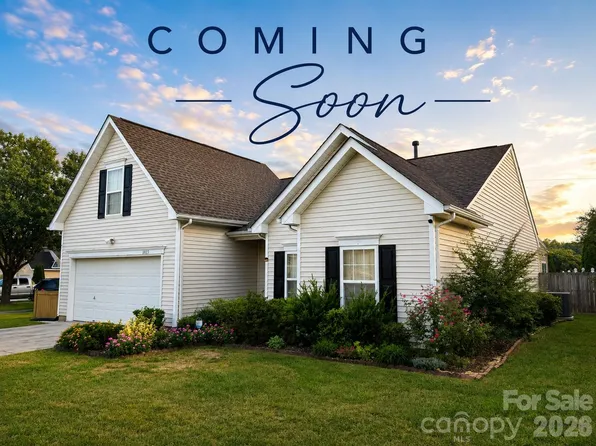 10323 Green Hedge Ave, Charlotte, NC 28269
