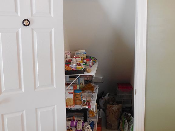 kitchen pantry