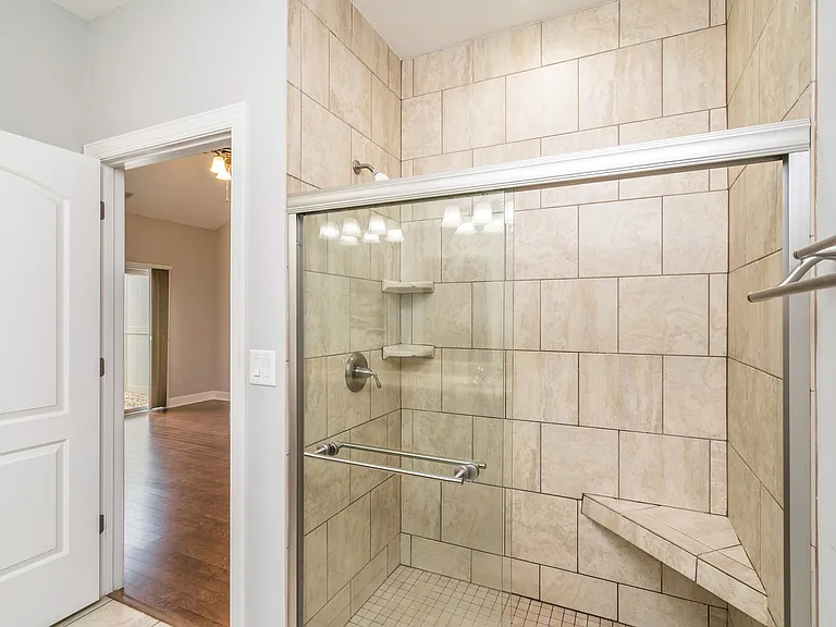 4935 Willow Bluff Cir — Photo 23