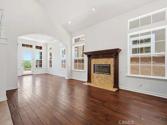 3rd image of 5571 Ocean Terrace Dr