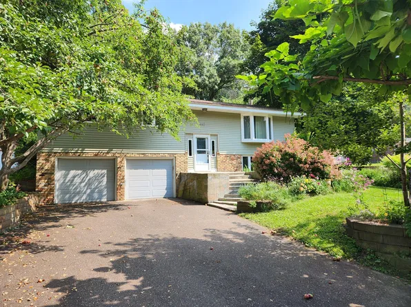 442 Burlington Rd, Saint Paul, MN 55119