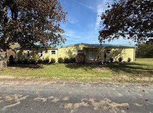 536 Harry Pipher Rd, Towanda, PA 18848