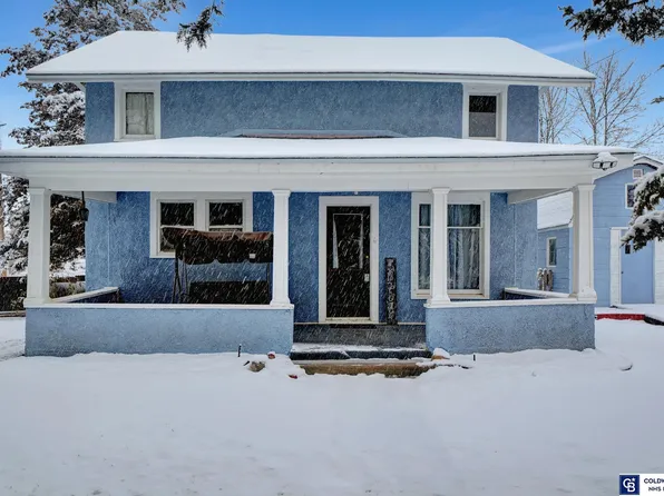 332 W 5th St, Valparaiso, NE 68065