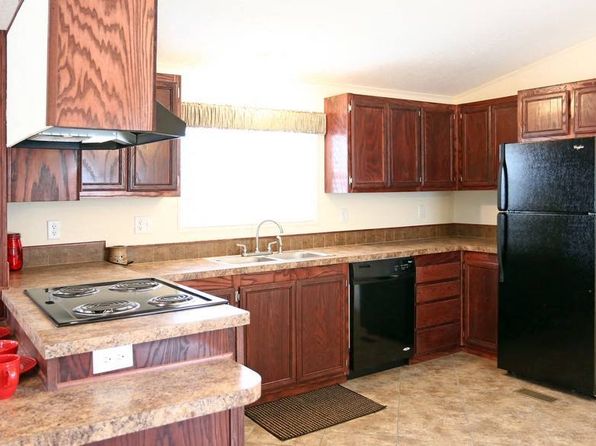 Kingswood Estates | 2323 Bellwood Dr, Grand Island, NE