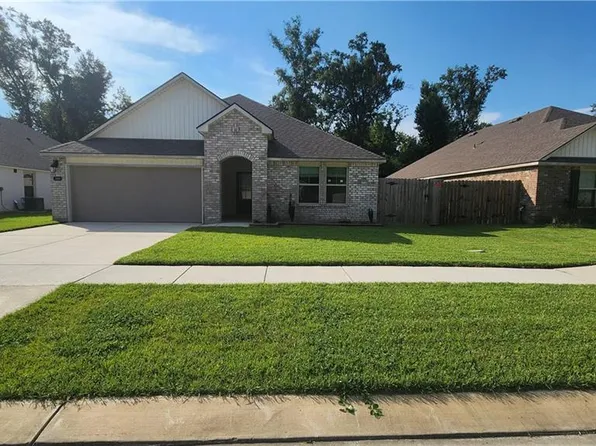 360 Pretty Acres Ave, Hahnville, LA 70057