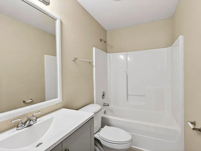 10261 English Manor Dr — Photo 21