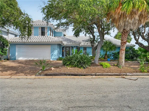 43 Blue Heron Dr, Rockport, TX 78382