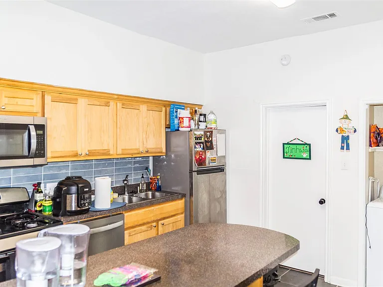 3410 Speedway #A — Photo 2