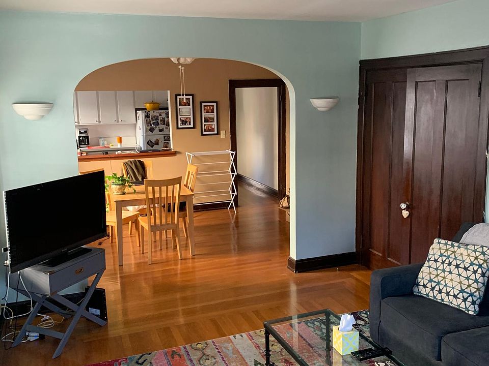2nd image of 3514 Mooney Ave APT 2