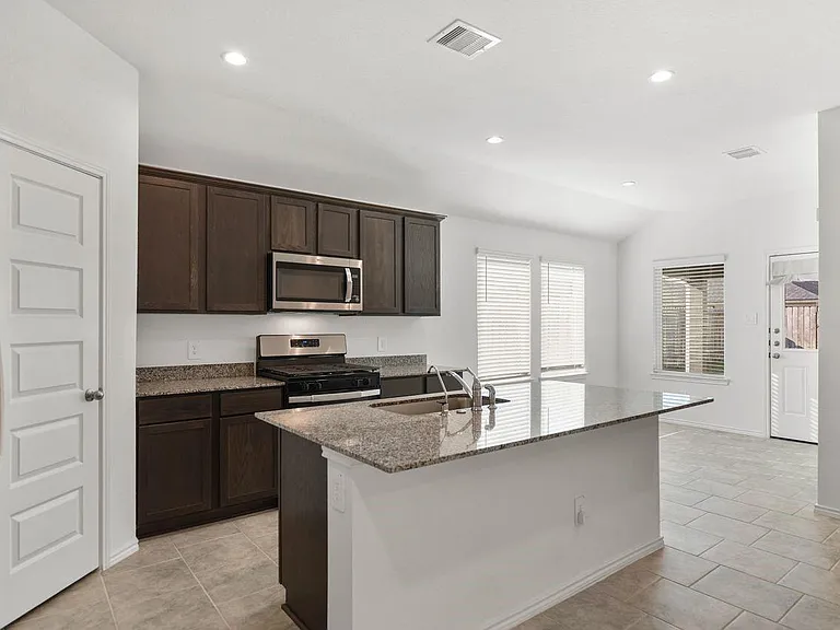 7502 Fierce Friesian Ln — Photo 5