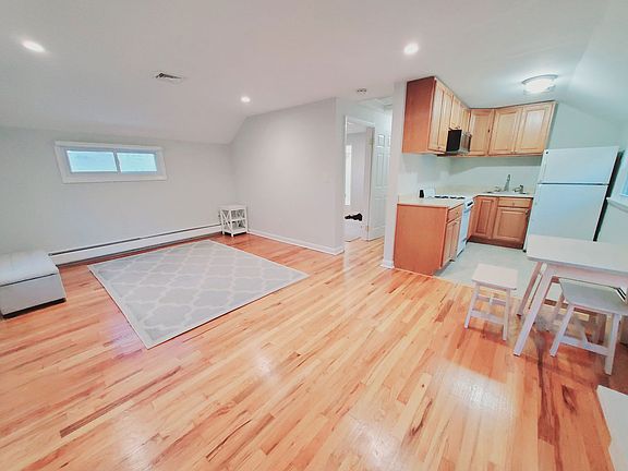 2nd image of 51 Dunn Ave #2