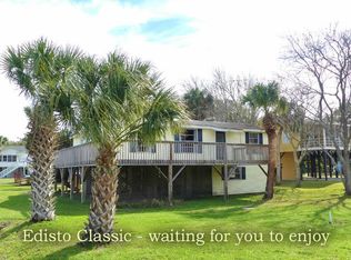 3215 Palmetto Blvd, Edisto Island, SC 29438