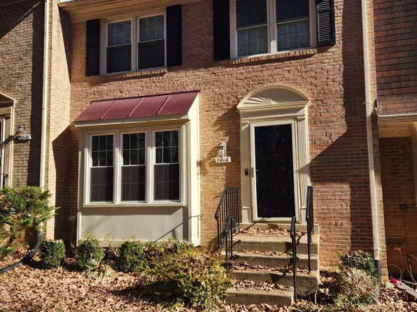 9016 Okeith Ct, Springfield, VA 22152