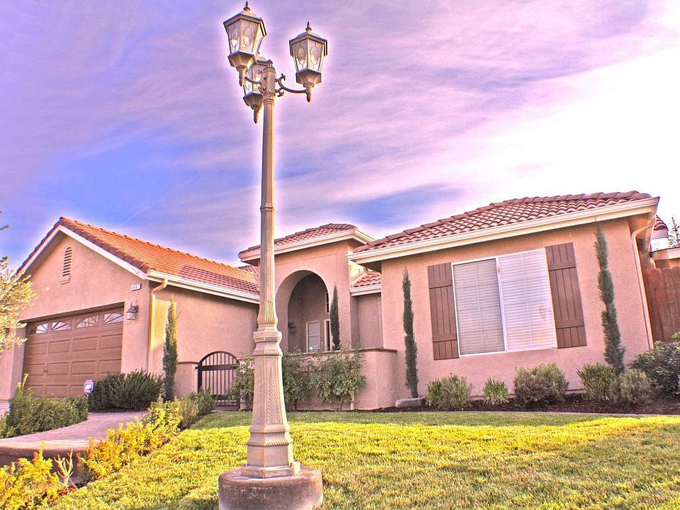 Cute home on corner lot