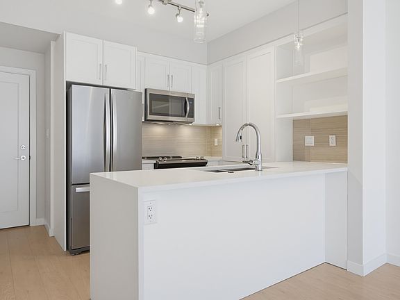 5th image of 20211 66th Ave #E305