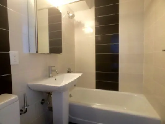 Rented by Bohemia Realty Group | media 19