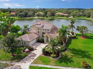1721 Amberwynd Cir, Palmetto, FL 34221