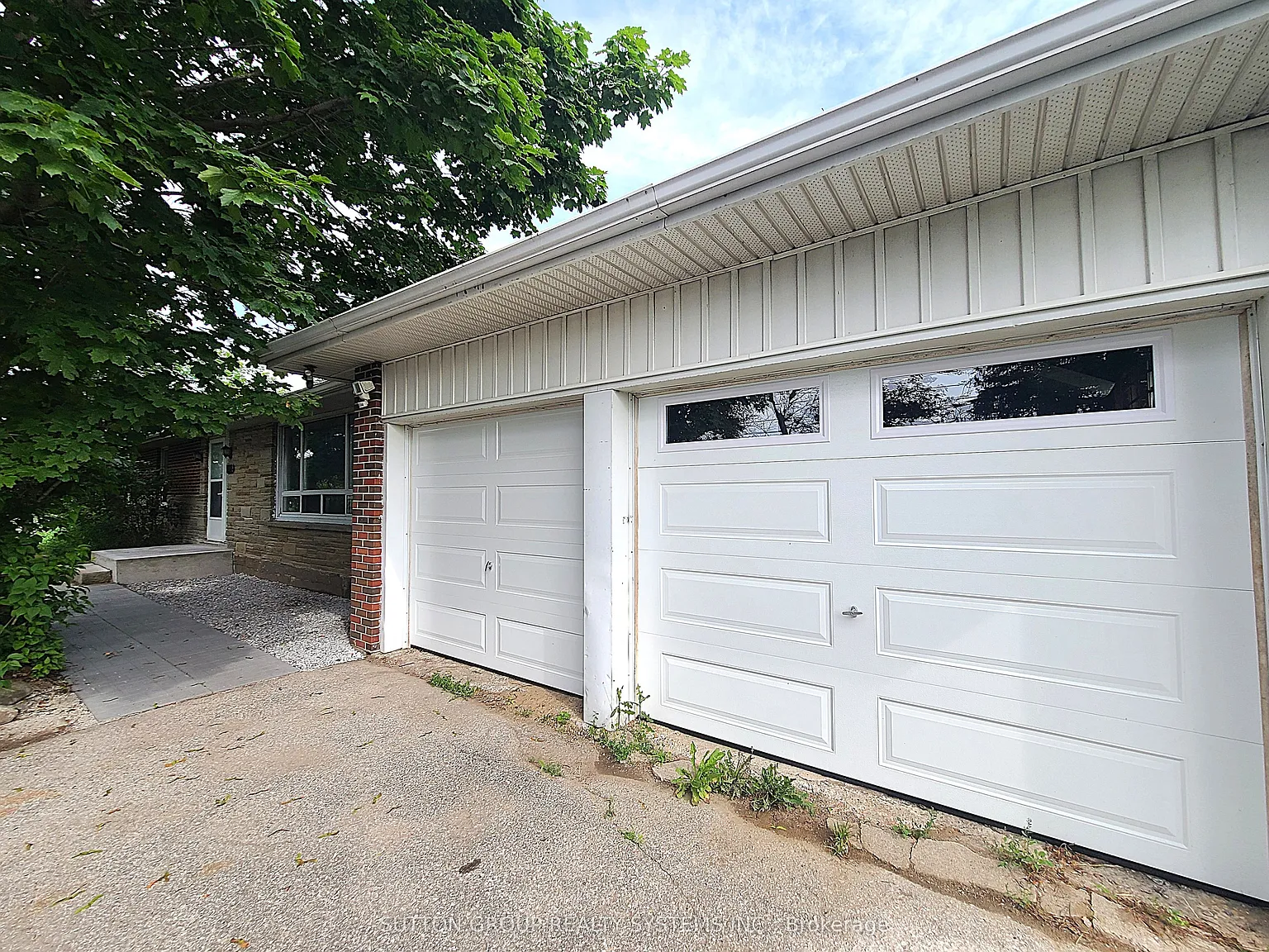 3 bed, $2,800 — Photo 2
