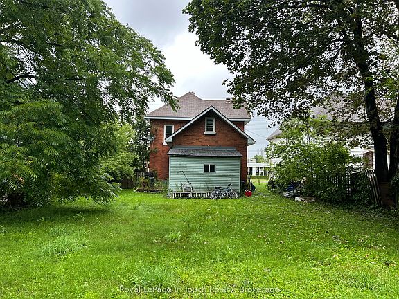 3rd image of 98 4th St