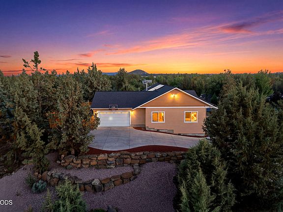 2nd image of 20825 Rorick Dr