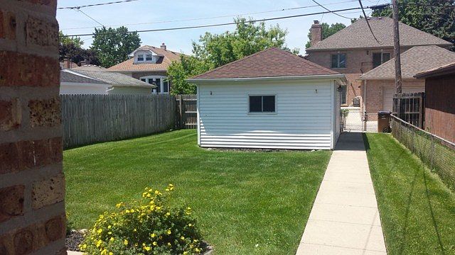 2nd image of 2564 Wood St