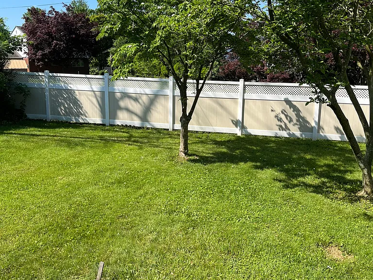 1723 Schoenersville Rd — Photo 11