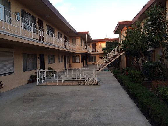 2nd image of 420 N Market St Unit 16