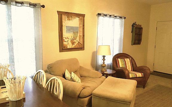 3rd image of 4375 Lindsey Ln #1