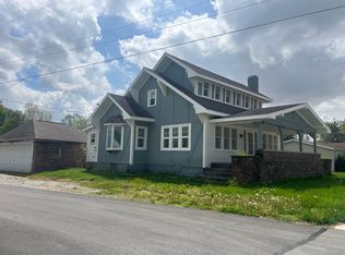 524 N Main St, Fairmount, IN 46928