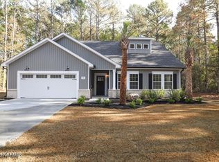 396 Baypark Dr NW, Calabash, NC 28467