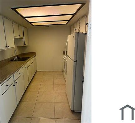 5th image of 2814 S Bartell Dr #J-25