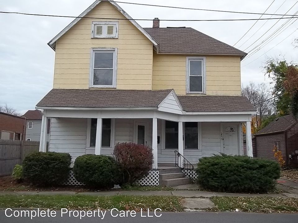 1st image of 114 N Cherry St