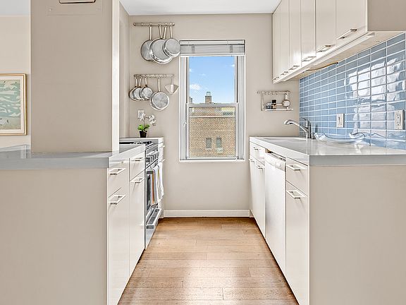 2nd image of 435 E 77th St APT 8B