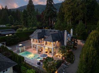 2912 Mathers Ave, West Vancouver, BC V7V2K1