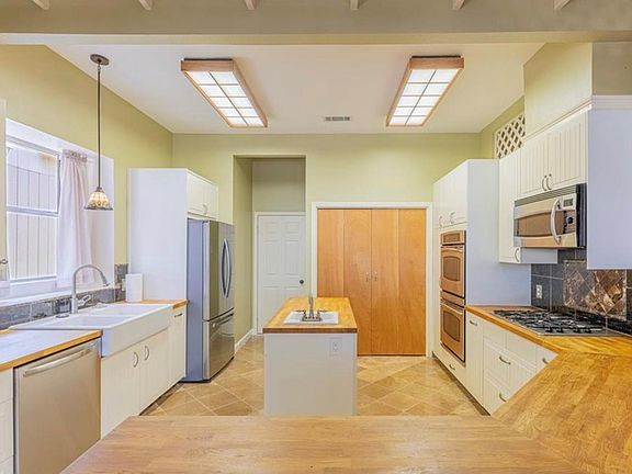 3rd image of (Undisclosed Address)