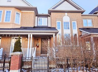 266 John West Way, Aurora, ON L4G 7J3