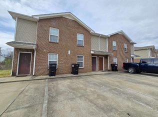 808B Oak Arbor Ct, Clarksville, TN 37040