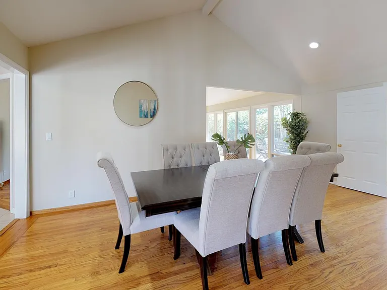 663 Newell Rd — Photo 3