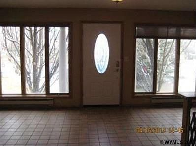 2nd image of 2909 Larkspur Ln