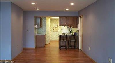 4th image of 4474 Hunters Chase Ln