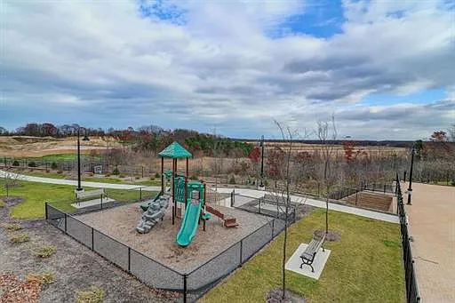 43 Woods Edge Ct — Photo 7
