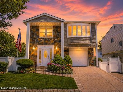 361 Montreal Ave, Staten Island, NY, 10306