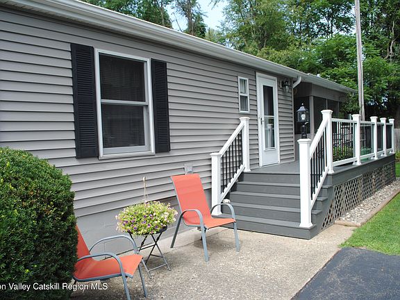 3rd image of 875 Neighborhood Road