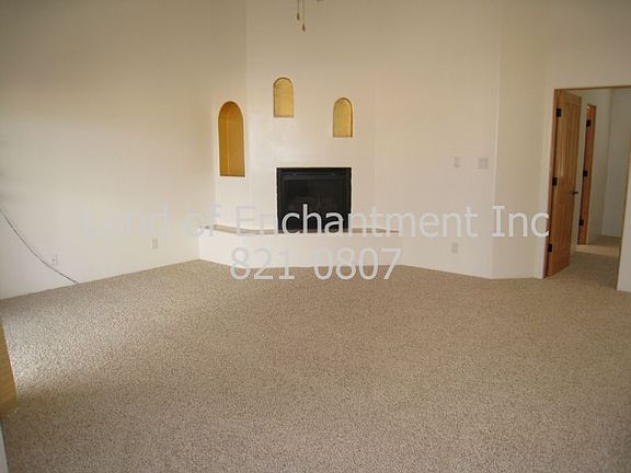 3rd image of 111 W Avenida Bernalillo Unit C