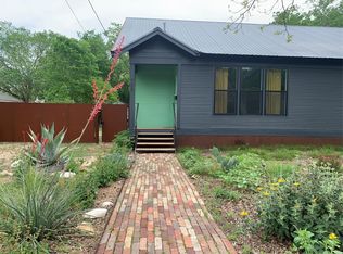 708 W Prairie Lea St, Lockhart, TX 78644
