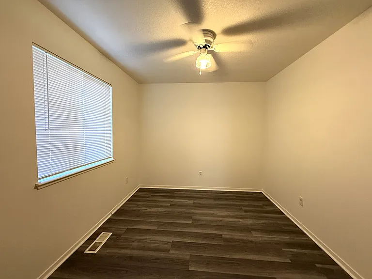 6408 Aleut Ct — Photo 7