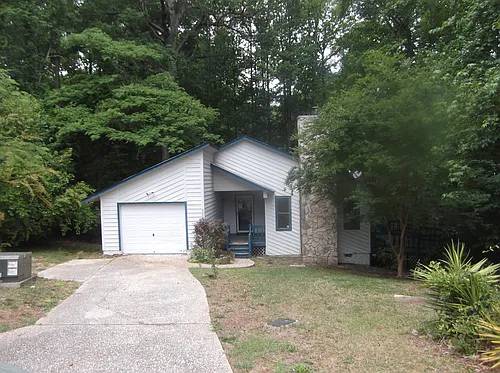 495 Stiles Pl Photo 1